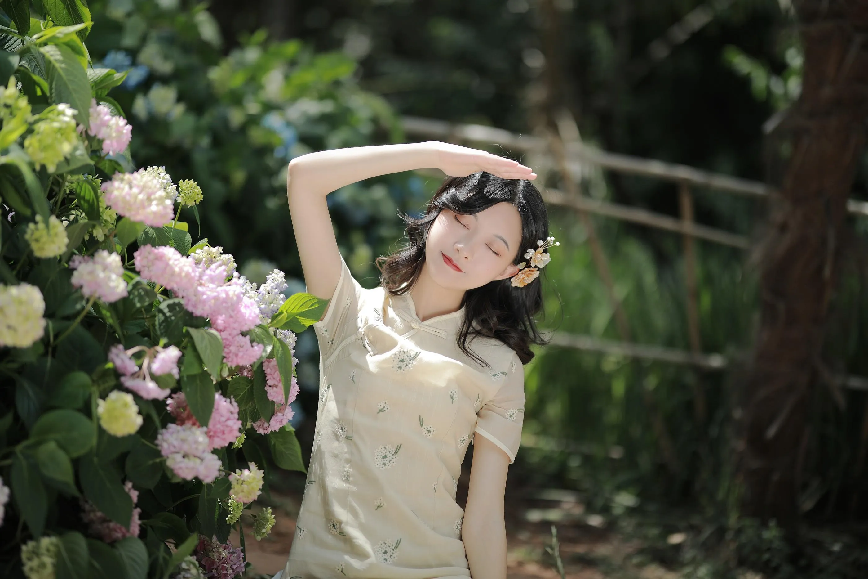[艺图语] 2022.06.26 一梦芳华 YunFleur [28P]插图4